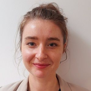 Meet your Posher, Madeline